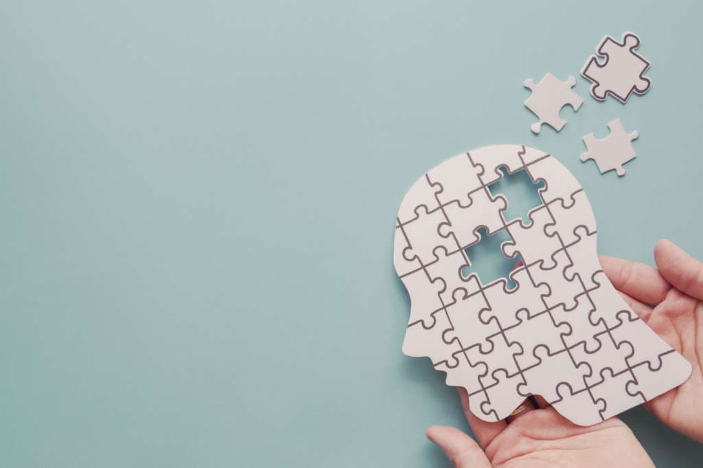 Gehirn aus Puzzleteilen