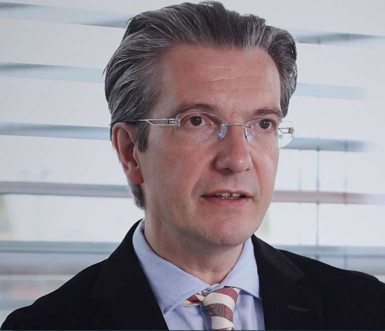 zitierte Tagungsleiter Dr. Willy Oggier, Gesundheitsökonomische Beratungen AG, Küsnacht,am virtuell durchgeführten DRG-Anlass aus dem deutschen Aerzteblatt.