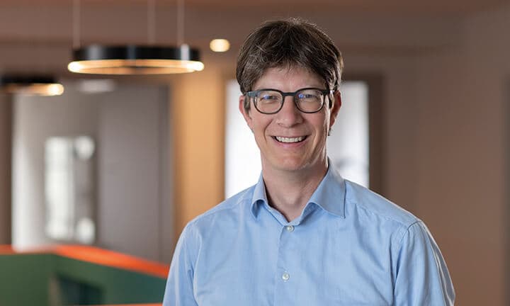 Portraitfoto Dr. Mathias Worni