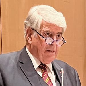 Dr. Felix W. Eymann