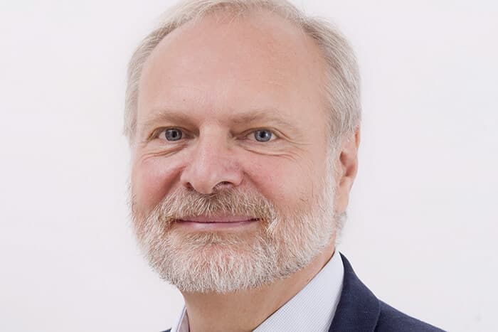 Profilbild Prof. Carlo Knöpfel