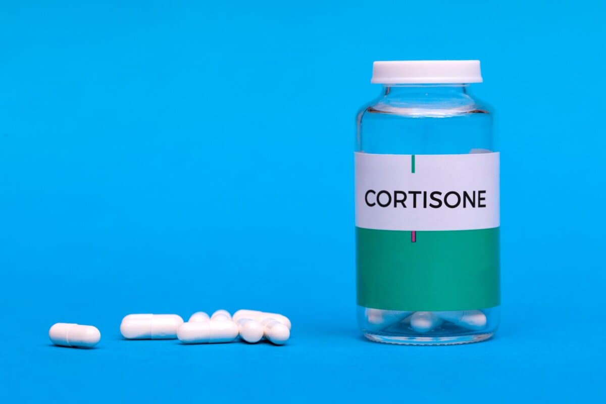 Pilules de cortisone, un type de corticoïde