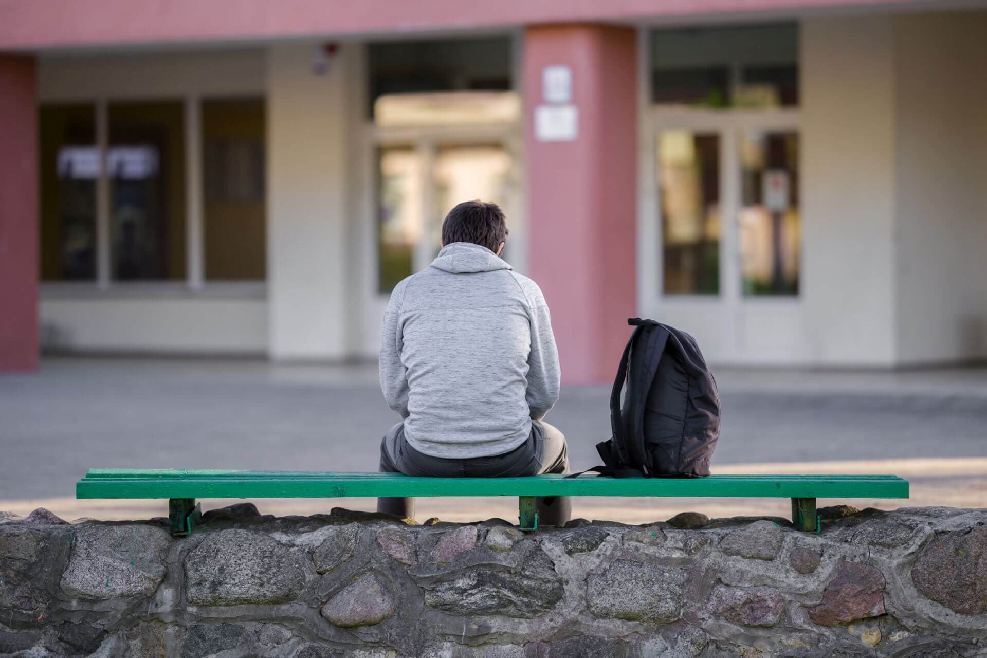 Ab einem Alter von 18 Jahren beginnen bei der psychiatrischen Versorgung häufig die Probleme.