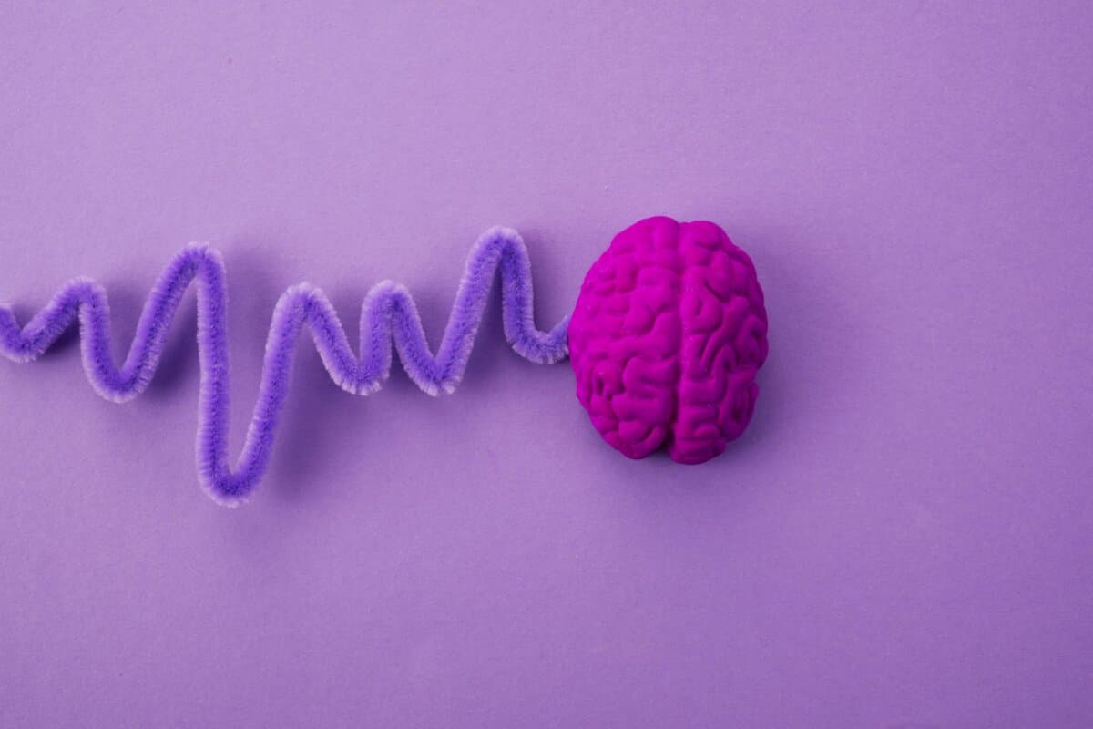 Für manche therapierefraktären Epilepsie-Patienten stehen chirurgische und Neurostimulationsverfahren zur Verfügung.