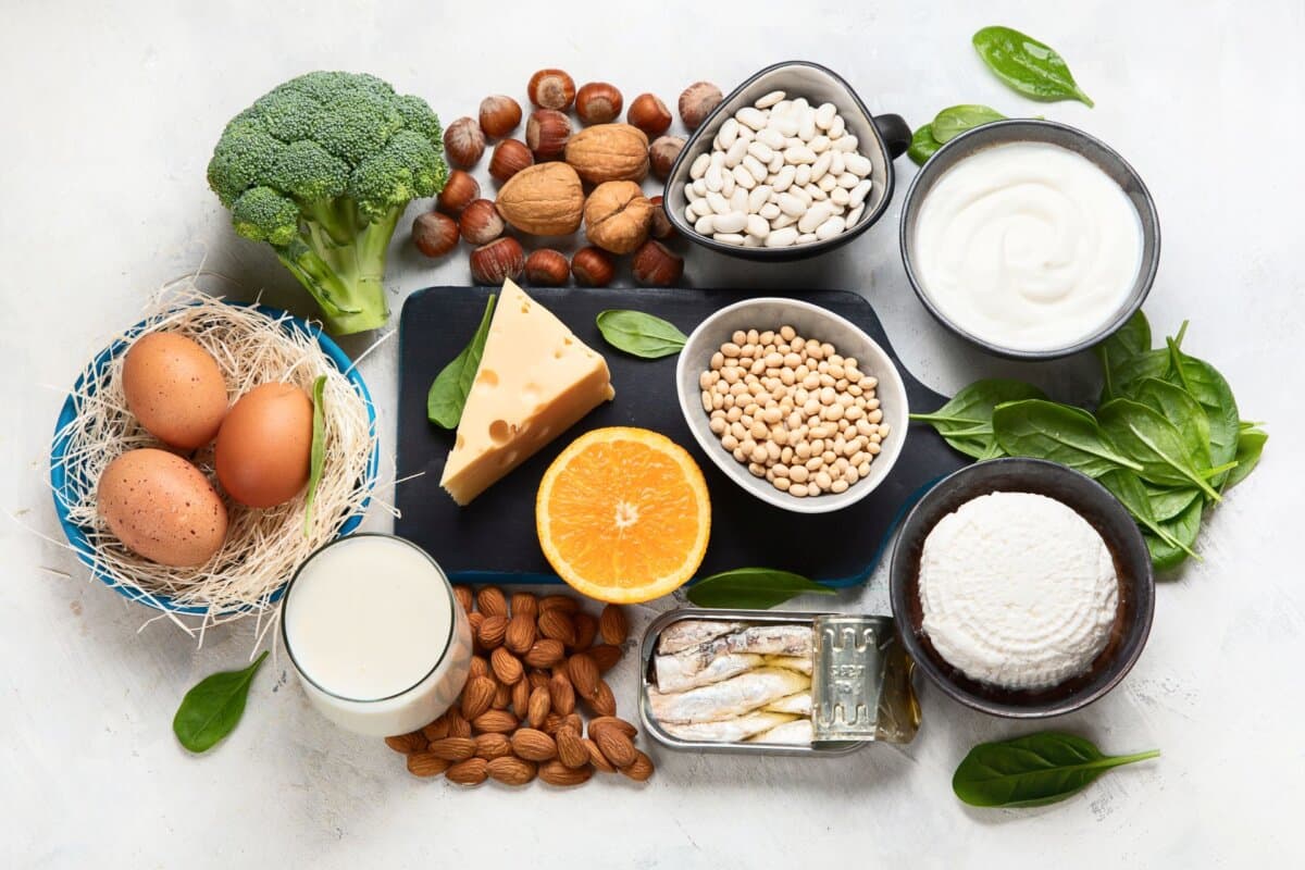 Bei der Osteoporose spielt neben der Medikation und Bewegung auch die Ernährung eine wichtige Rolle.