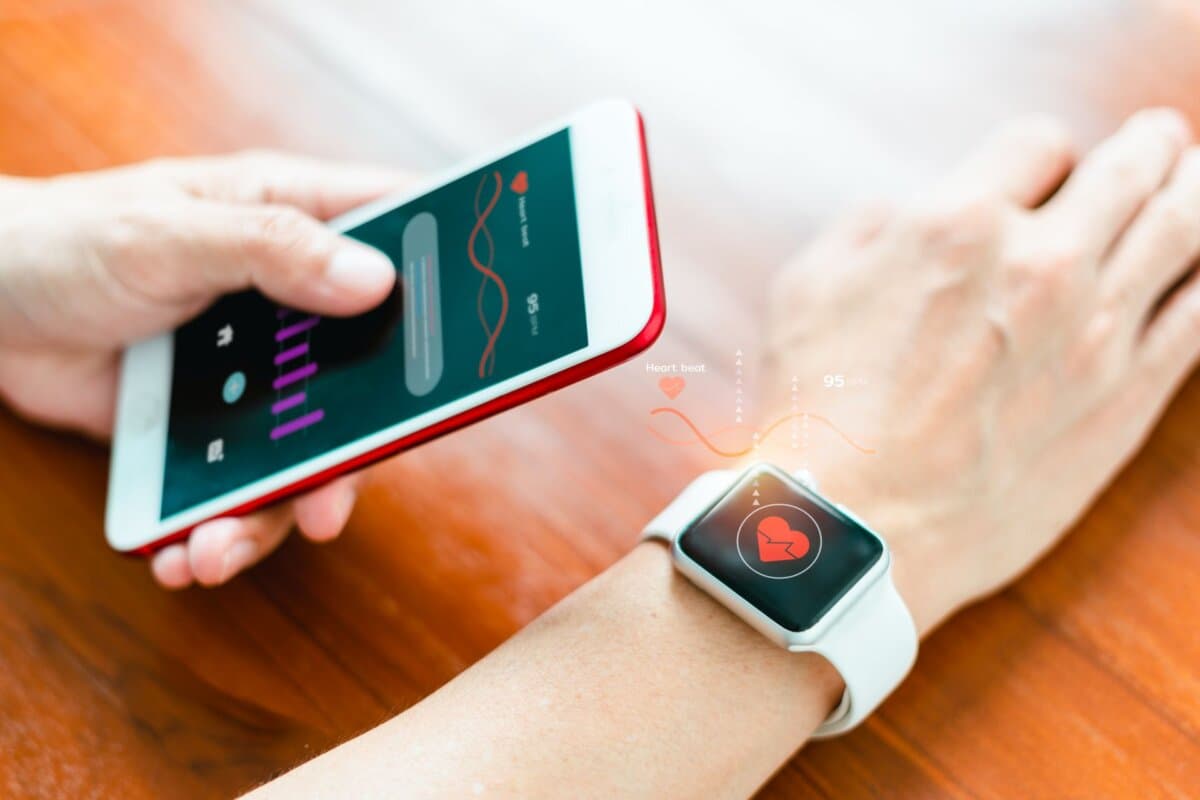 Immer mehr Patienten kommen mit Daten von Wearables zum Kardiologen.