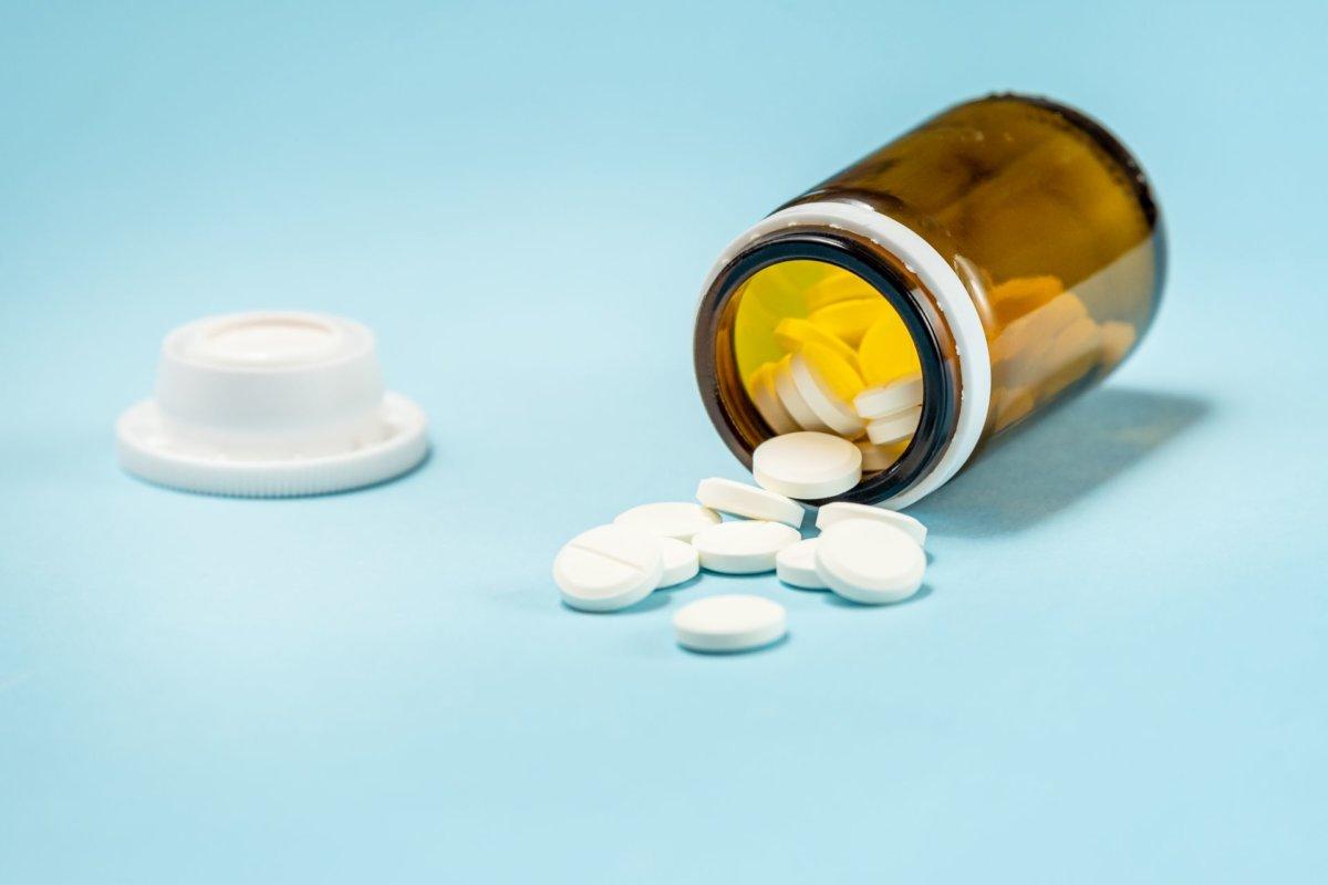 Ab wann wird eine Tablettenüberdosis gefährlich?