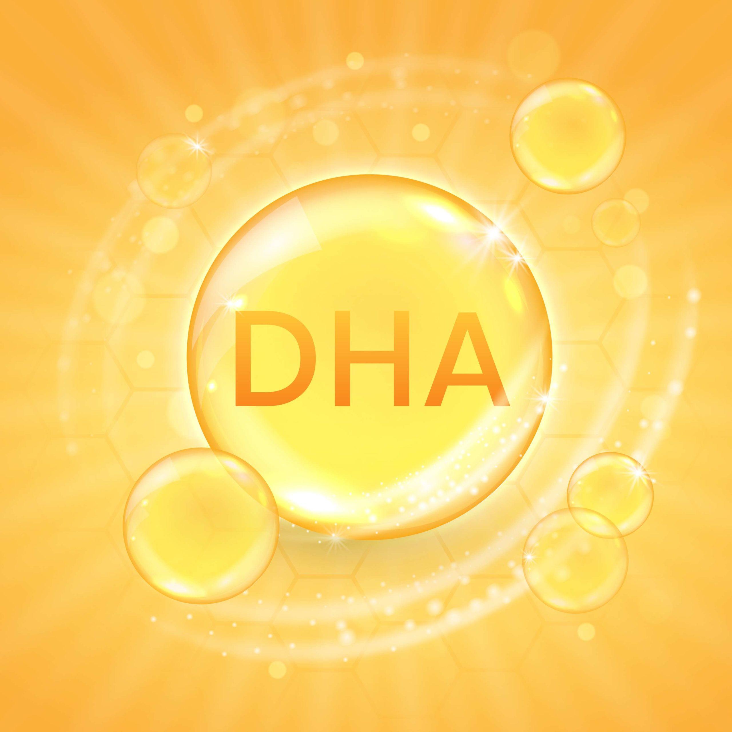 DHA aus Omega-3-Fettsäure-Ergänzung, glänzende Öl-Vitaminkapsel. Designvorlage für Fischöltröpfchen für Werbung oder Branding. Realistische Vektorillustration der goldenen Essenzblase