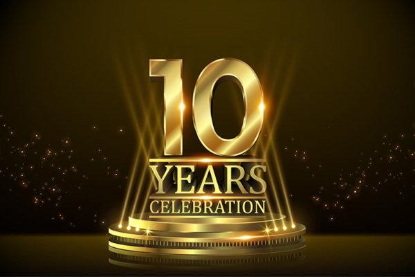 10 Years Celebration Goldene Grafik
